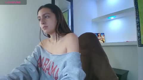 Lala clark online show from 10-08-25, 12:47