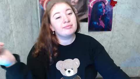 Lala online show from 12-19-25, 07:37
