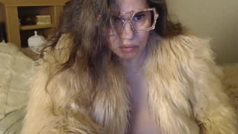 Snapshot of lalaisallbad chatting on 12-04-24, 12:52 Naomi Rose online show from 12-04-24, 12:52
