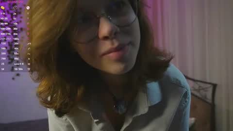 Snapshot of lalajecks chatting on 08-09-26, 08:03 Julia online show from 08-09-26, 08:03