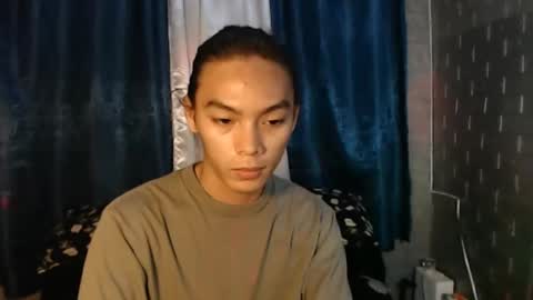 lalakinghugecock_2 online show from 12-17-24, 05:15