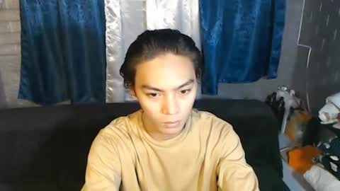 lalakinghugecock_2 online show from 01-02-25, 02:02