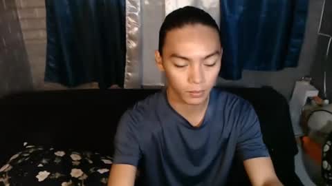 lalakinghugecock_2 online show from 01-06-25, 05:06
