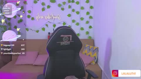 Lala  online show from 09-15-25, 11:49