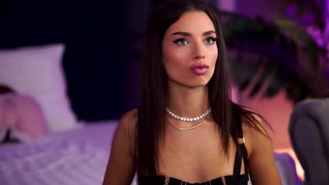 Snapshot of lalaroze chatting on 09-21-25, 06:42 Lala online show from 09-21-25, 06:42