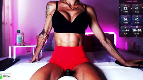 Lola online show from 09-22-25, 05:59