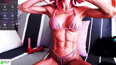 Lola online show from 09-25-25, 04:32