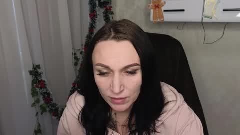 Snapshot of lalyaskyy chatting on 12-22-25, 10:56 Lalya online show from 12-22-25, 10:56