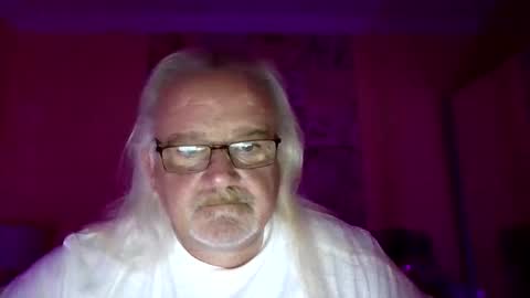 lamabama online show from 09-09-25, 10:42