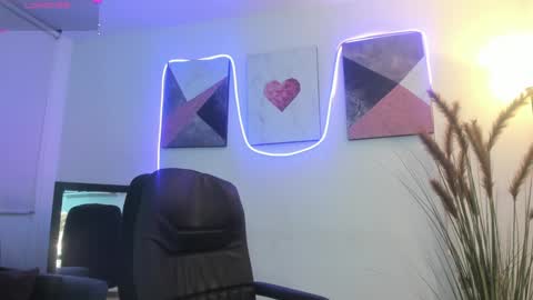    online show from 12-21-24, 07:06