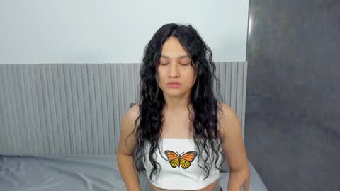 Lana online show from 01-04-25, 10:55