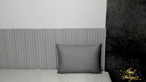 Lana online show from 01-06-25, 02:48