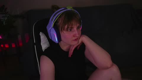 Snapshot of lana_del_kay chatting on 05-05-26, 06:49 Kay online show from 05-05-26, 06:49