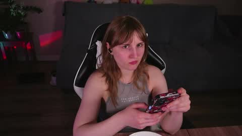 Snapshot of lana_del_kay chatting on 05-23-26, 05:50 Kay online show from 05-23-26, 05:50