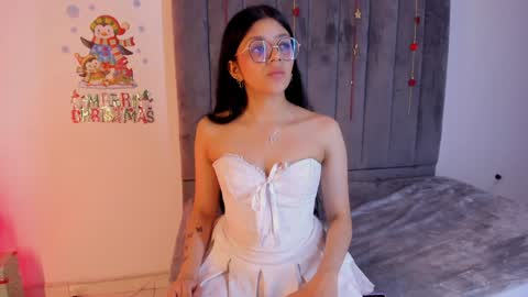 ... .          . ... online show from 12-30-24, 12:52