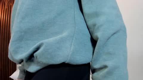 Lana     igauroraaaaaaaaa 1 online show from 02-01-25, 03:30