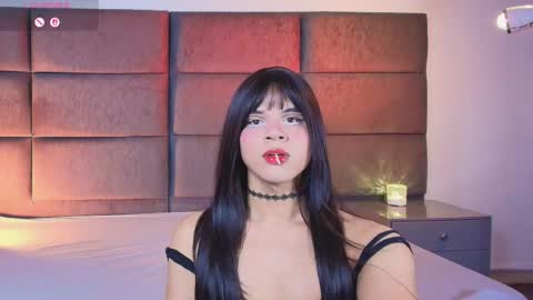 valentino moon online show from 05-24-26, 01:43