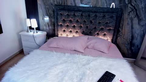 lana_rey_18 online show from 01-09-25, 01:29