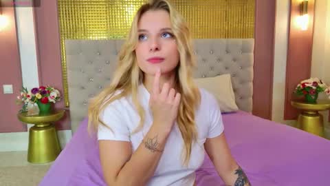 Lana online show from 09-11-25, 09:20