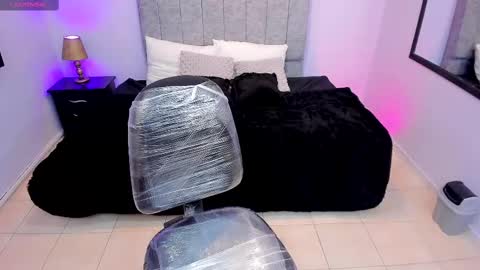           online show from 03-06-25, 04:52