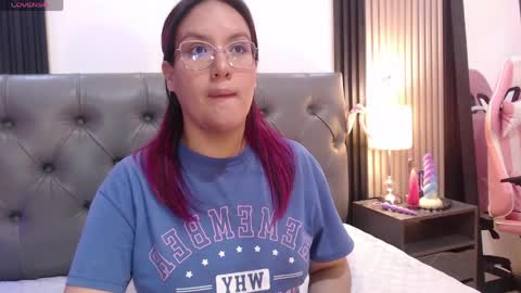 Snapshot of lana_sweett2 chatting on 06-03-26, 04:04 lana_sweett2 online show from 06-03-26, 04:04