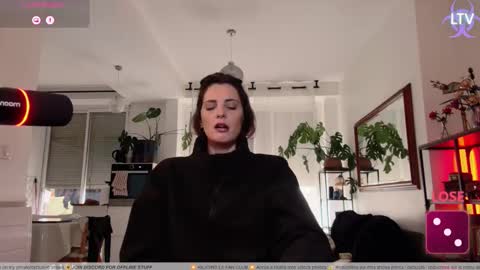 Lana The Virus online show from 11-07-25, 01:11
