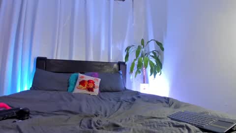 emma online show from 12-02-24, 05:37