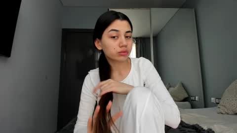 Snapshot of lanalandd chatting on 10-17-25, 12:08 Lana online show from 10-17-25, 12:08