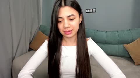 Snapshot of lanalandd chatting on 11-06-25, 03:02 Lana online show from 11-06-25, 03:02