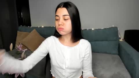 Lana online show from 01-16-26, 10:47