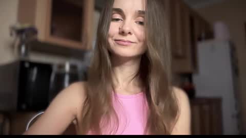 Snapshot of lanaloulou chatting on 12-05-24, 01:36 Lana online show from 12-05-24, 01:36