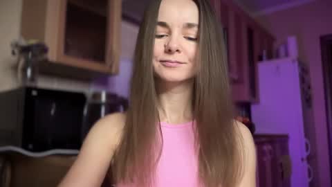Snapshot of lanaloulou chatting on 12-11-24, 10:06 Lana online show from 12-11-24, 10:06