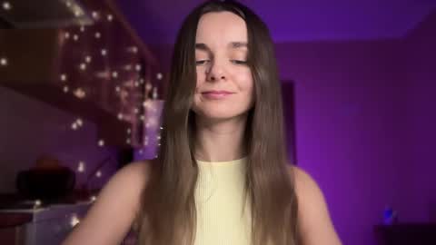 Snapshot of lanaloulou chatting on 12-15-24, 10:04 Lana online show from 12-15-24, 10:04