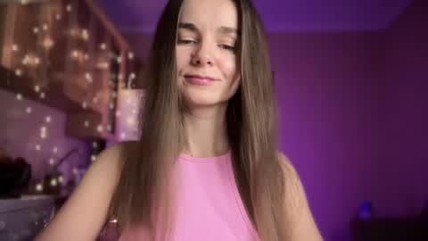 Snapshot of lanaloulou chatting on 12-16-24, 09:31 Lana online show from 12-16-24, 09:31