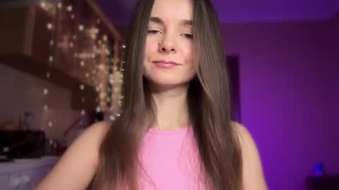 Snapshot of lanaloulou chatting on 12-21-24, 10:08 Lana online show from 12-21-24, 10:08