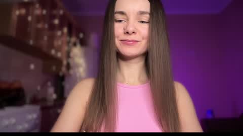 Snapshot of lanaloulou chatting on 12-25-24, 10:27 Lana online show from 12-25-24, 10:27