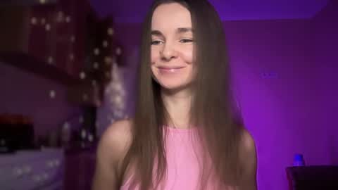 Snapshot of lanaloulou chatting on 12-28-24, 01:39 Lana online show from 12-28-24, 01:39