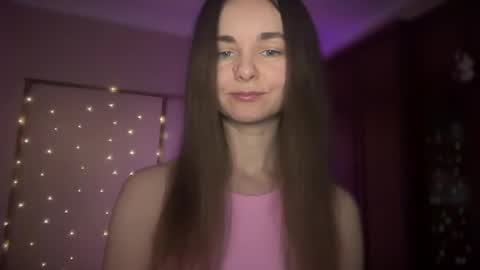 Snapshot of lanaloulou chatting on 01-04-25, 03:17 Lana online show from 01-04-25, 03:17