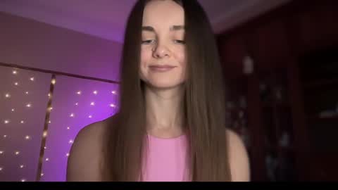Snapshot of lanaloulou chatting on 01-16-25, 03:24 Lana online show from 01-16-25, 03:24