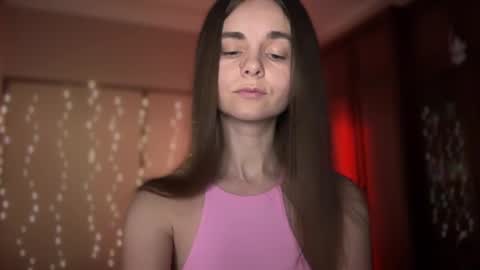 Snapshot of lanaloulou chatting on 01-22-25, 03:41 Lana online show from 01-22-25, 03:41