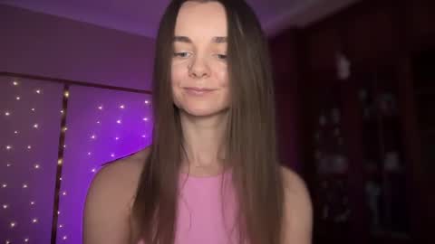 Snapshot of lanaloulou chatting on 01-29-25, 11:25 Lana online show from 01-29-25, 11:25