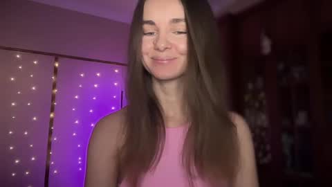 Snapshot of lanaloulou chatting on 01-31-25, 11:03 Lana online show from 01-31-25, 11:03