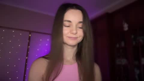 Snapshot of lanaloulou chatting on 02-02-25, 11:53 Lana online show from 02-02-25, 11:53