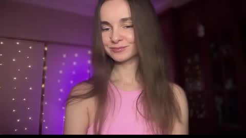 Snapshot of lanaloulou chatting on 02-06-25, 11:04 Lana online show from 02-06-25, 11:04