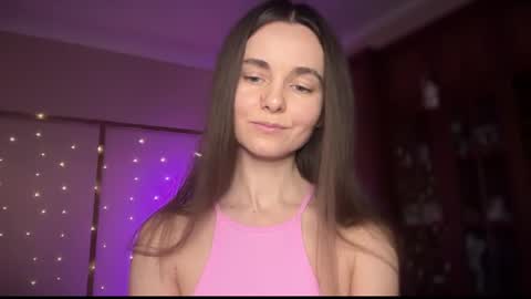 Snapshot of lanaloulou chatting on 02-11-25, 01:31 Lana online show from 02-11-25, 01:31