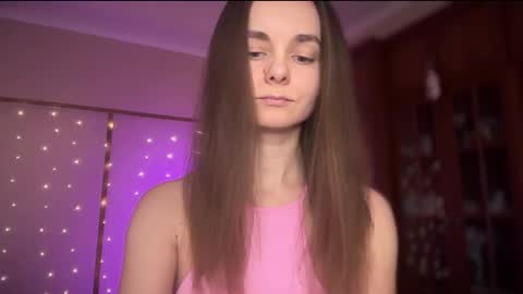 Snapshot of lanaloulou chatting on 02-20-25, 12:36 Lana online show from 02-20-25, 12:36