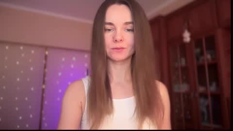 Snapshot of lanaloulou chatting on 02-21-25, 10:07 Lana online show from 02-21-25, 10:07