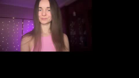 Snapshot of lanaloulou chatting on 02-26-25, 06:32 Lana online show from 02-26-25, 06:32