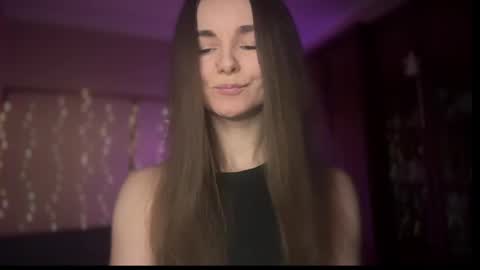 Snapshot of lanaloulou chatting on 03-12-25, 07:49 Lana online show from 03-12-25, 07:49