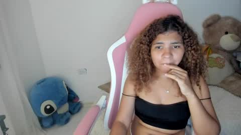 Lana  online show from 03-10-25, 05:22